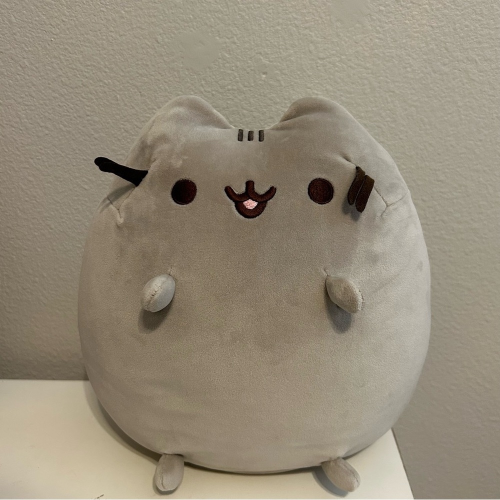 Pusheen Light Gray Plush Cat